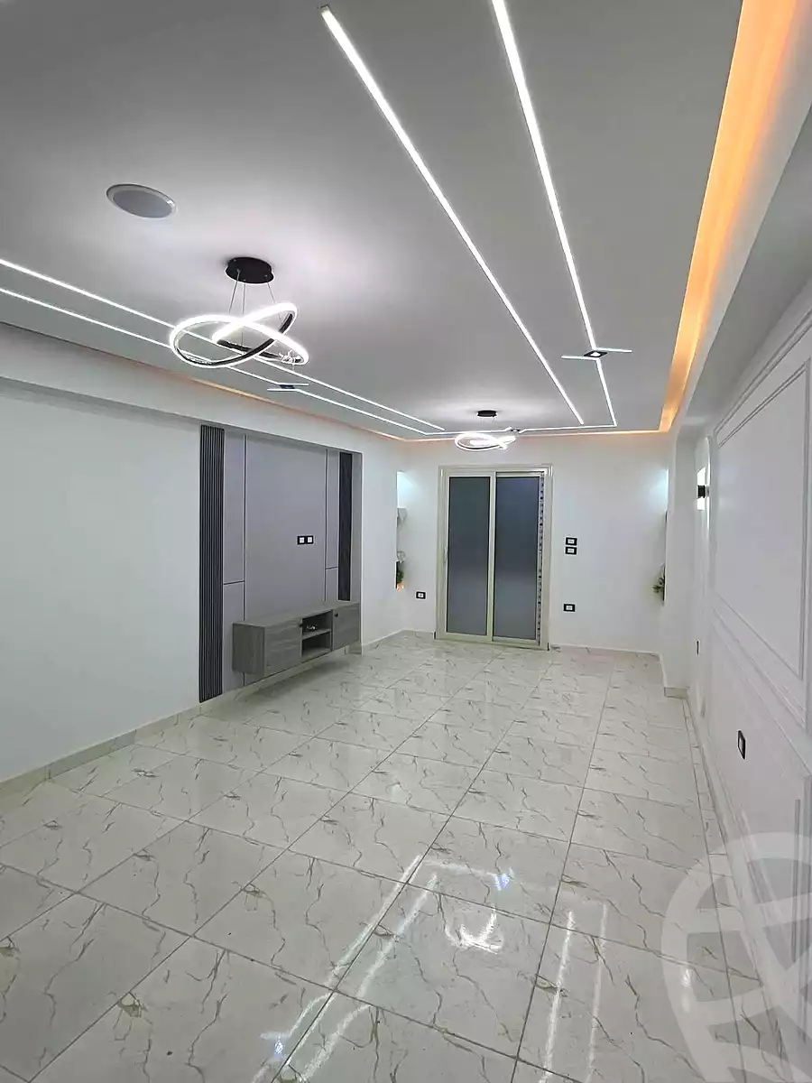 https://aqarmap.com.eg/ar/listing/7258373-for-sale-cairo-elnozha-Streettt-27