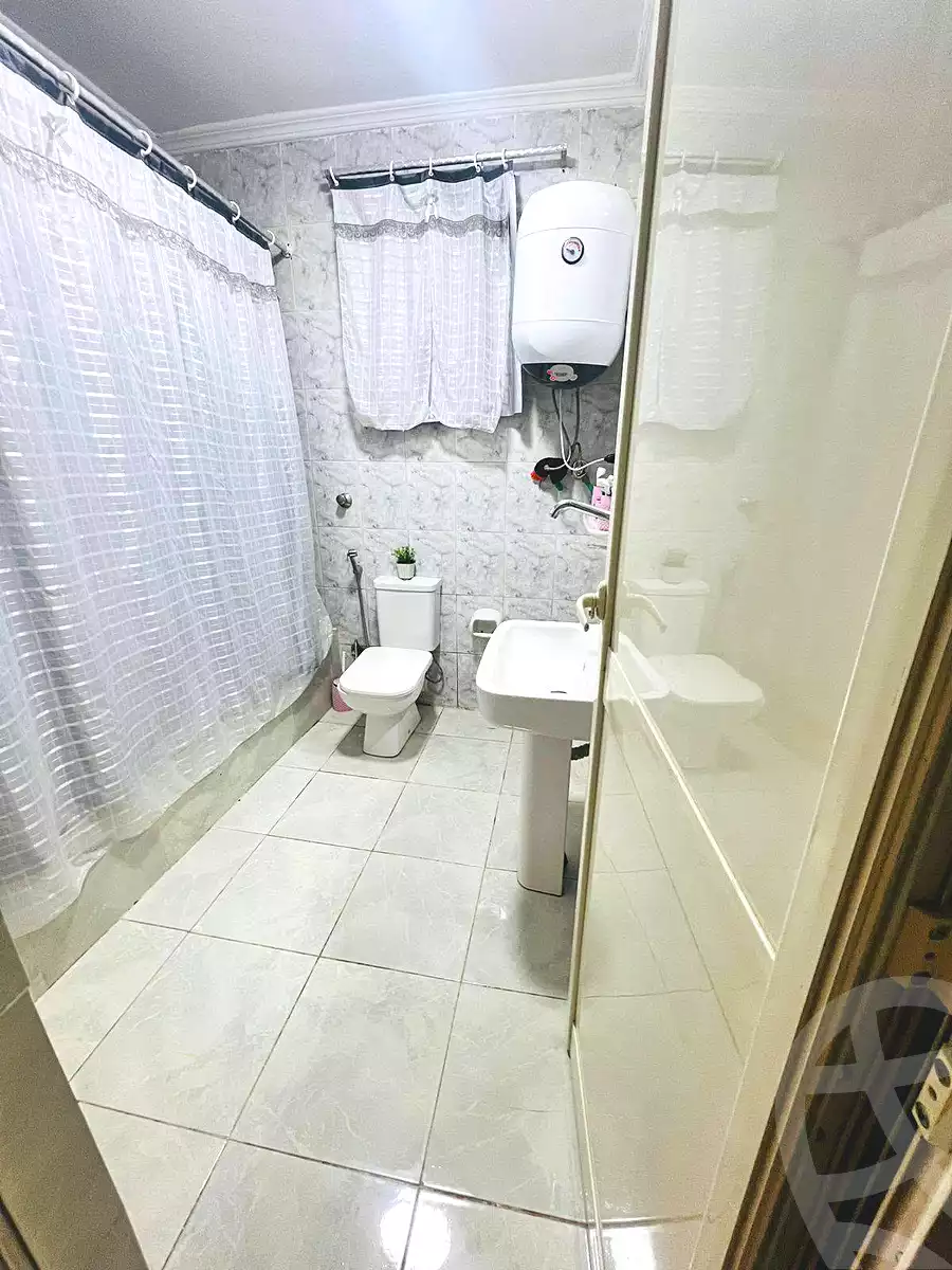 https://aqarmap.com.eg/ar/listing/7258432-for-sale-alexandria-al-agamy-lbytsh-el-hay-st