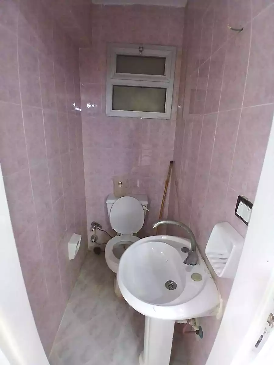 https://aqarmap.com.eg/ar/listing/7258462-for-sale-alexandria-al-agamy-shataa-el-nakheel