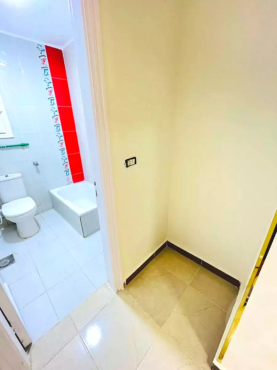 https://aqarmap.com.eg/en/listing/7258787-for-sale-alexandria-al-agamy-shataa-el-nakheel-street-14-1