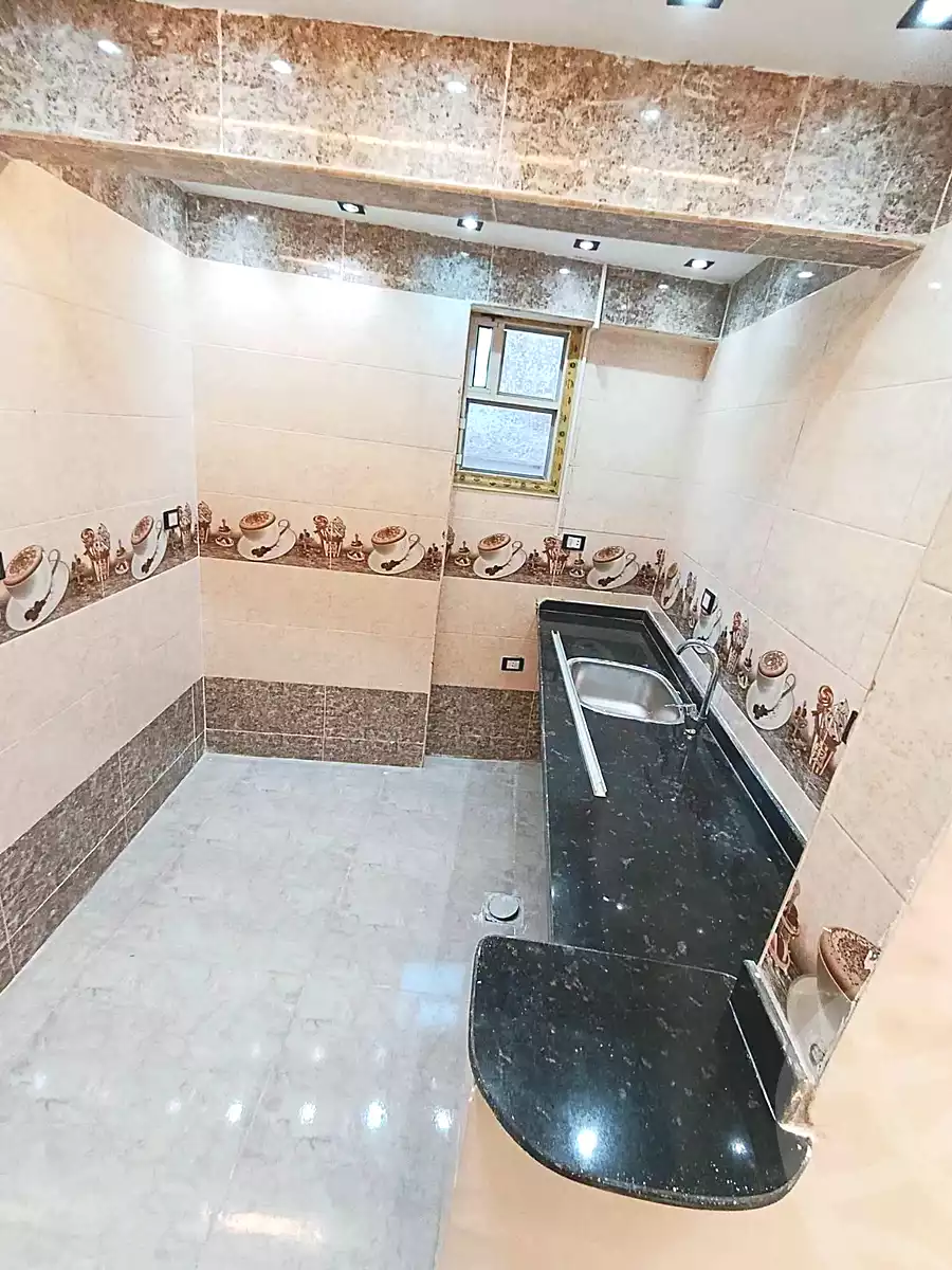 https://aqarmap.com.eg/ar/listing/7259021-for-sale-alexandria-al-agamy-lbytsh-shahr-al-assal-st