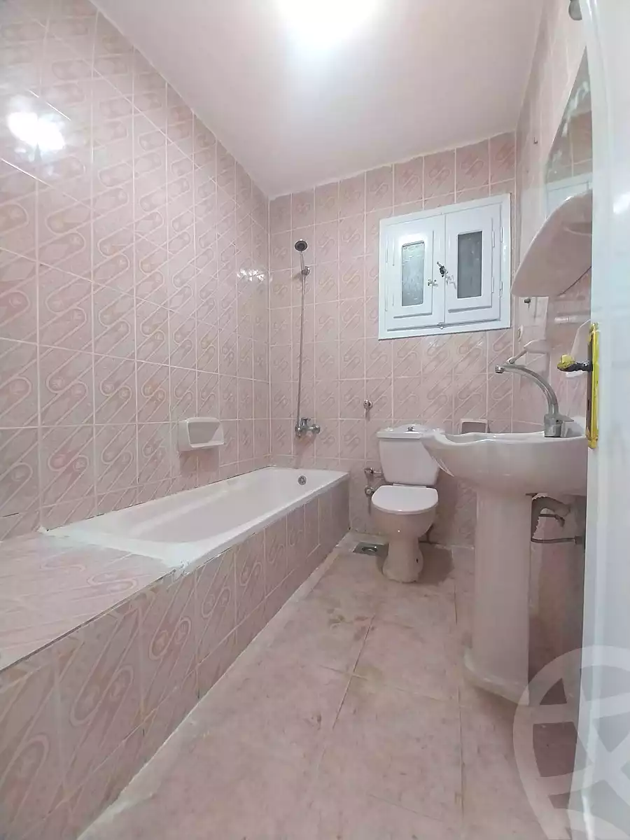 https://aqarmap.com.eg/en/listing/7259058-for-sale-alexandria-al-agamy