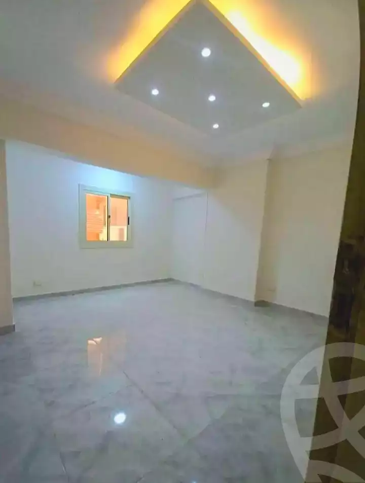 https://aqarmap.com.eg/ar/listing/7259133-for-sale-alexandria-sydy-bshr-sydy-bshr-bhry-shr-mhmd-njyb