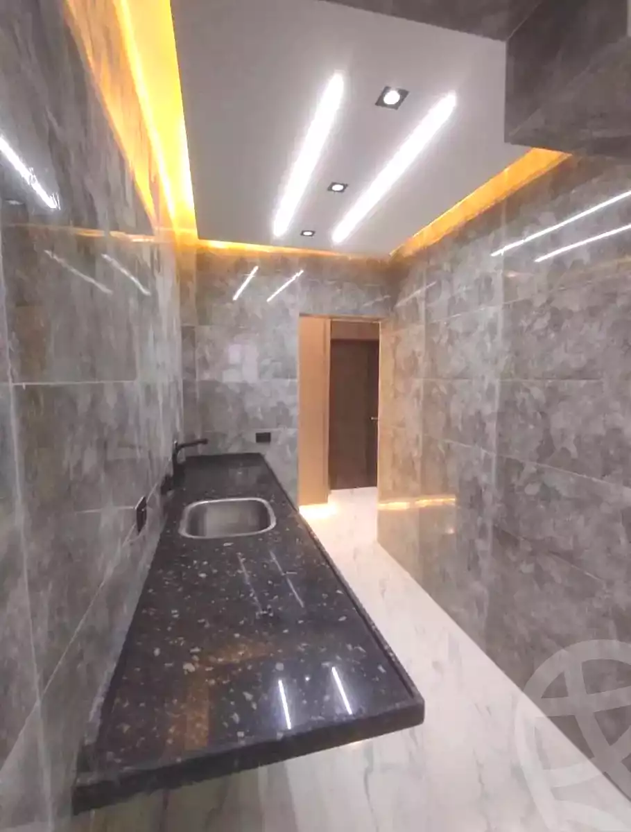 https://aqarmap.com.eg/ar/listing/7259150-for-sale-alexandria-al-agamy-lbytsh-shahr-al-assal-st