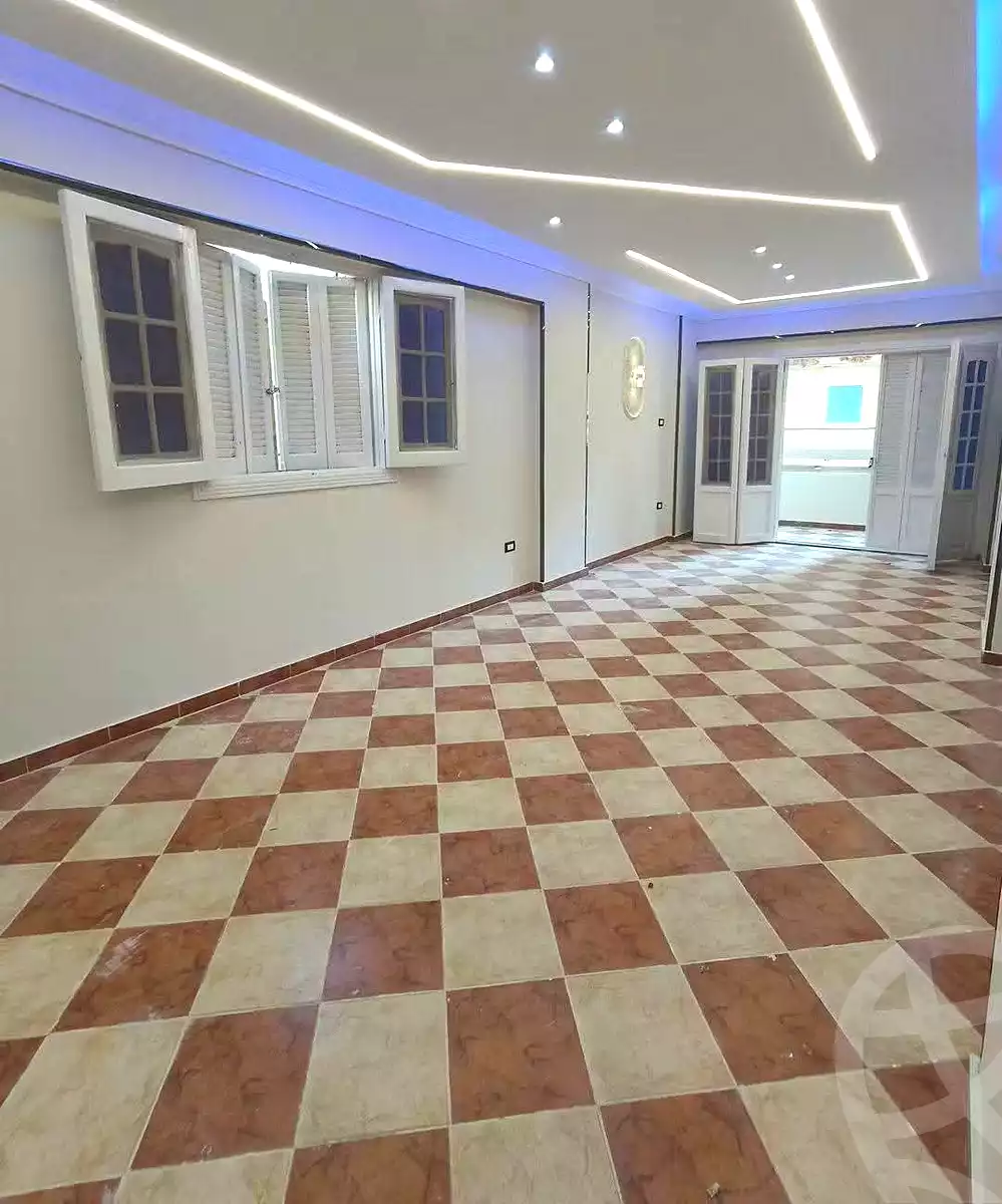 https://aqarmap.com.eg/ar/listing/7259189-for-sale-alexandria-lsywf-el-falki