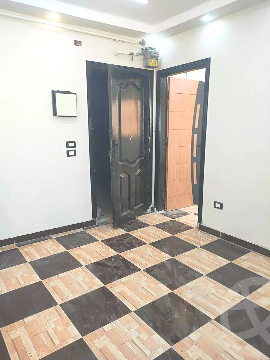 https://aqarmap.com.eg/ar/listing/7259418-for-sale-cairo-helwan-hadayek-helwan-el-khashab-canal