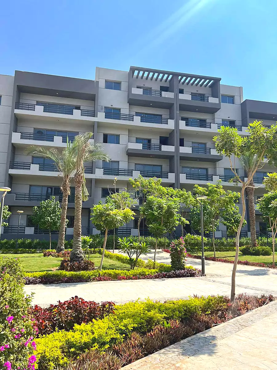 https://aqarmap.com.eg/ar/listing/6806035-for-sale-cairo-new-cairo-lrhb-city-mtdd-lrhb-phase-9