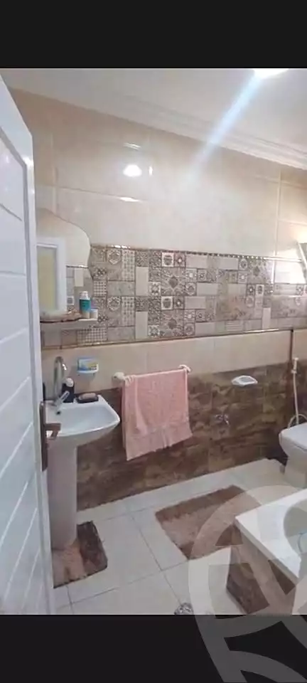 https://aqarmap.com.eg/en/listing/7259541-for-sale-alexandria-al-agamy-lbytsh-shahr-al-assal-st