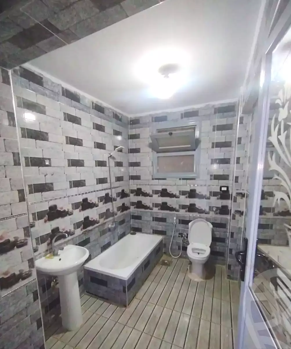 https://aqarmap.com.eg/en/listing/7259594-for-sale-alexandria-al-agamy-el-hanouvel-el-kholafaa-el-rashdeen-st