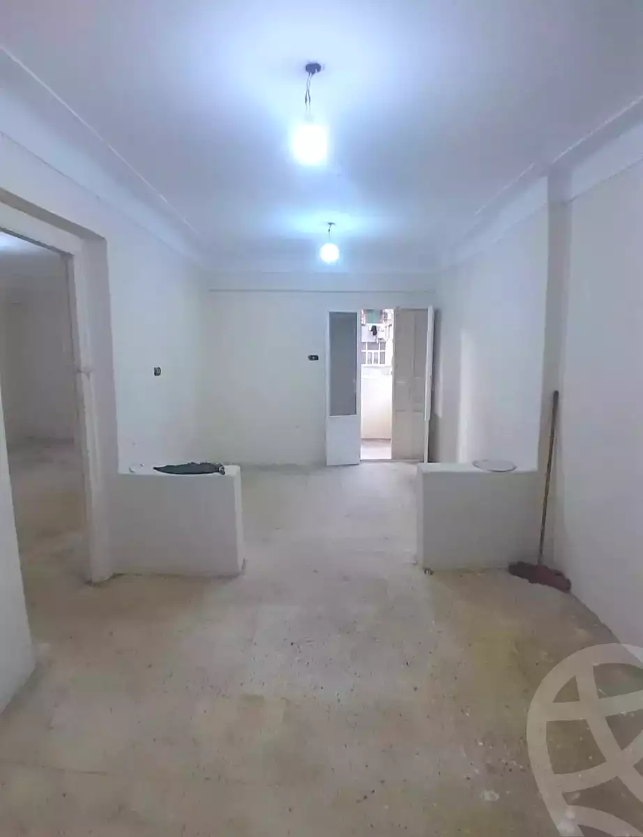 https://aqarmap.com.eg/ar/listing/7259760-for-rent-alexandria-el-asafra-l-sfr-qbly-el-maahad-el-dini-st