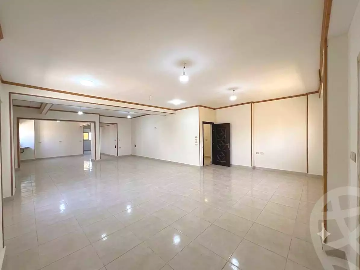 https://aqarmap.com.eg/ar/listing/7259924-for-rent-cairo-new-cairo-el-narges-el-narges-8-omar-makram-street