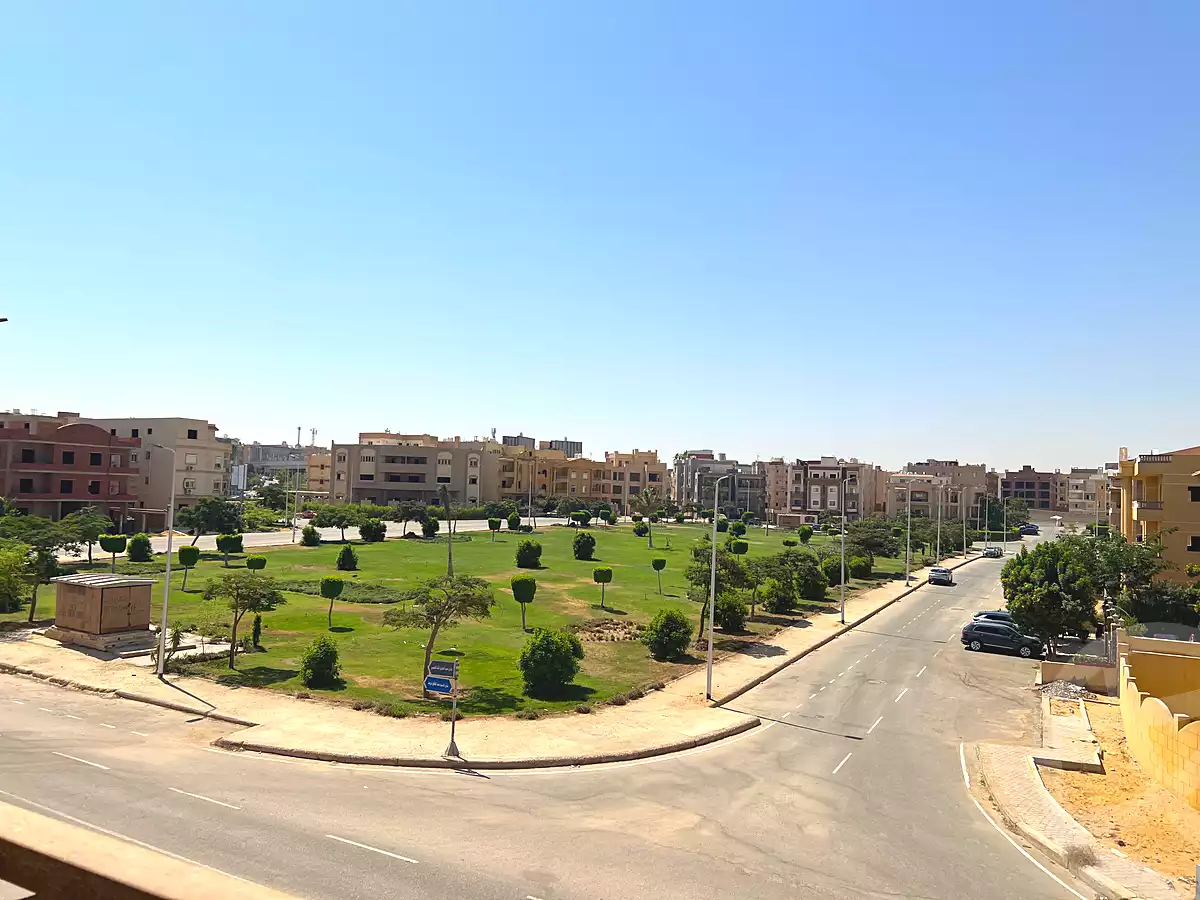 https://aqarmap.com.eg/ar/listing/7259924-for-rent-cairo-new-cairo-el-narges-el-narges-8-omar-makram-street