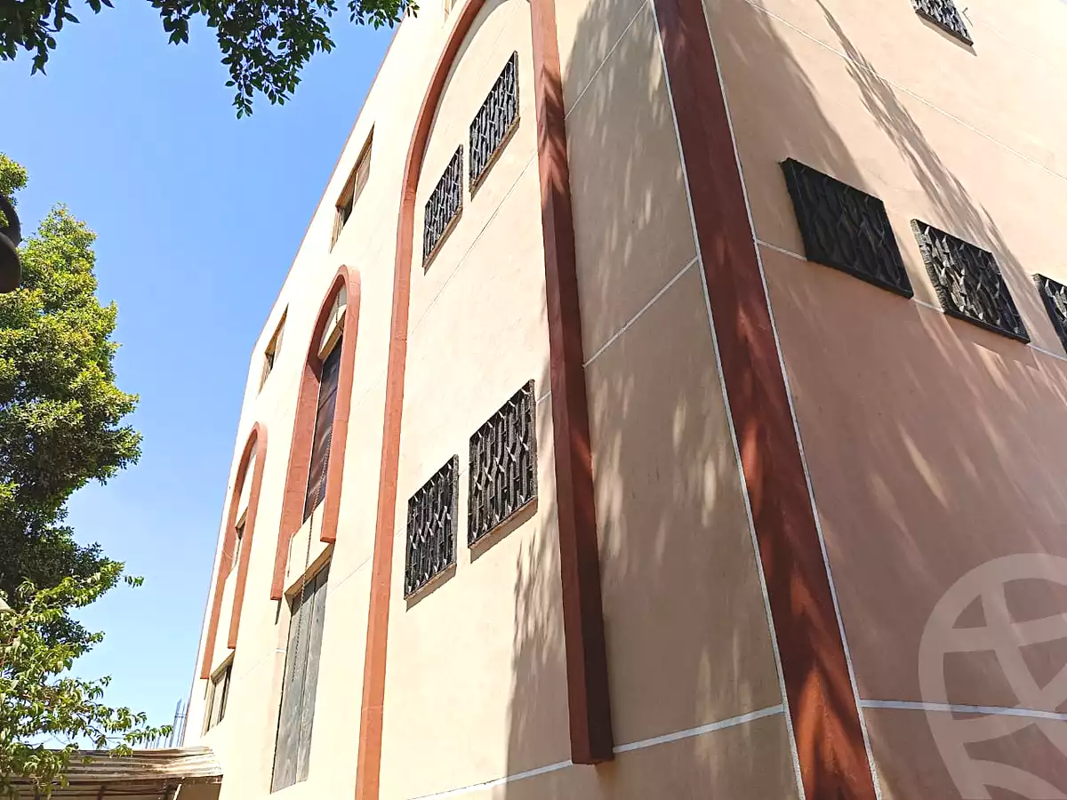 https://aqarmap.com.eg/ar/listing/7259776-for-sale-cairo-6th-of-october-el-mantqa-el-snaaaya-industrial-zone-3