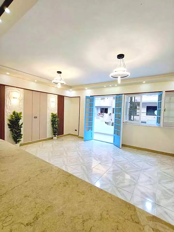 https://aqarmap.com.eg/ar/listing/7260149-for-sale-alexandria-al-agamy-shataa-el-nakheel-street-37