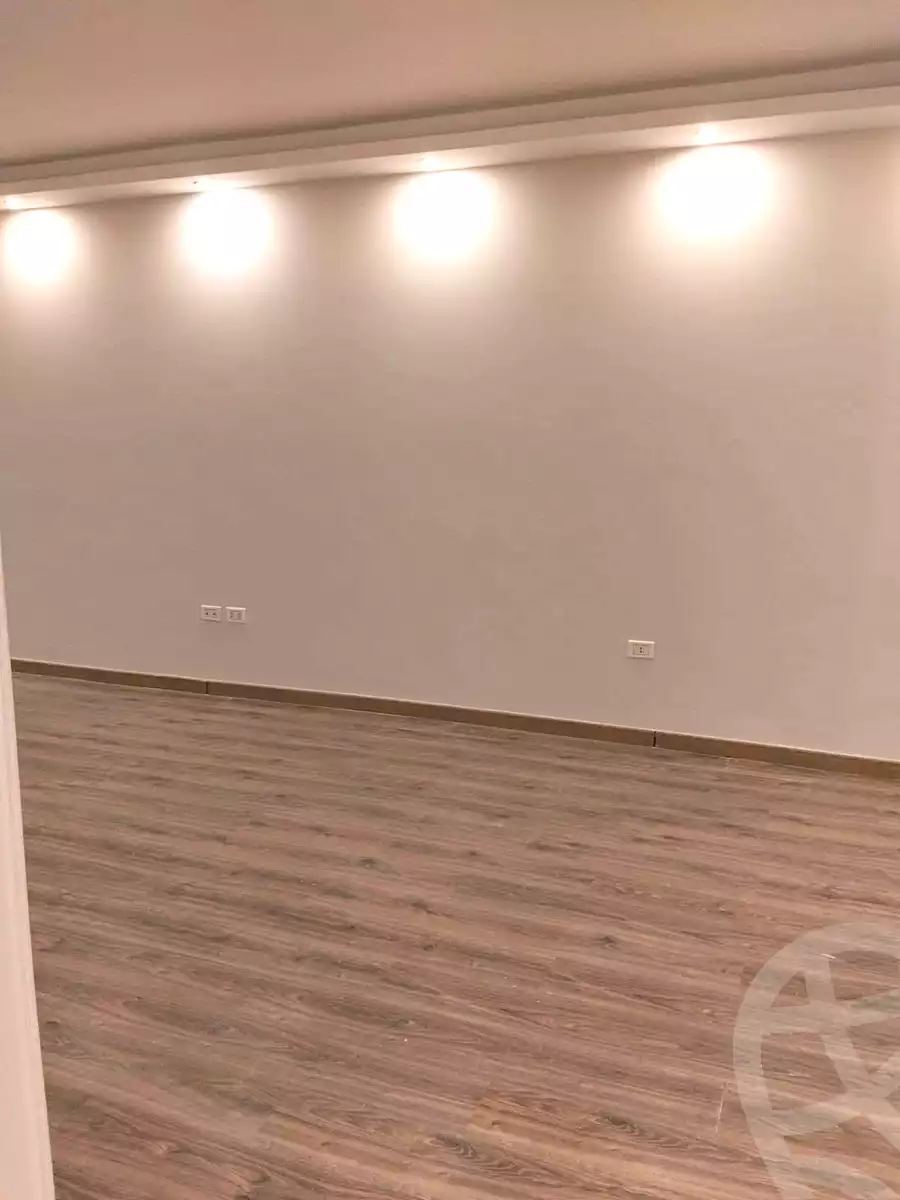 https://aqarmap.com.eg/ar/listing/7260395-for-rent-cairo-helwan-youssef-st