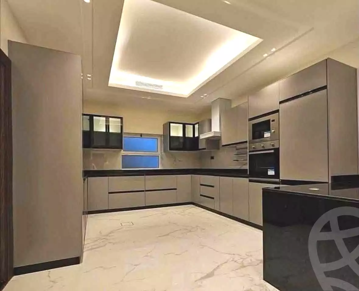 https://aqarmap.com.eg/ar/listing/7260399-for-sale-cairo-new-cairo-compounds-swan-lake-the-phoenix-hassan-allam