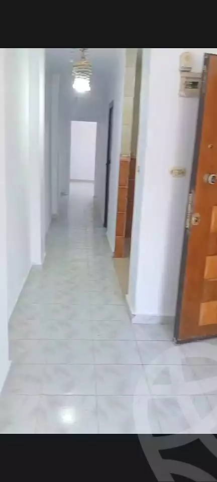 https://aqarmap.com.eg/en/listing/7260606-for-sale-alexandria-sydy-bshr-sydy-bshr-bhry-khalil-hamada-st