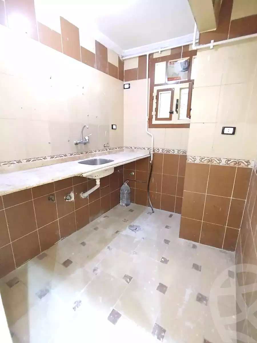 https://aqarmap.com.eg/ar/listing/7260651-for-sale-alexandria-lsywf-el-falki