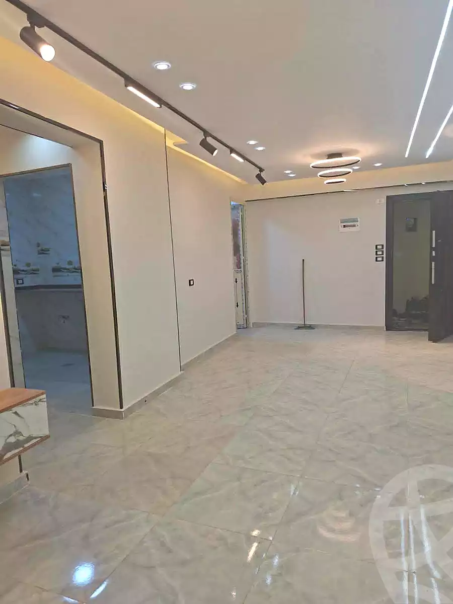 https://aqarmap.com.eg/en/listing/7260693-for-sale-cairo-elnozha-Streettt-27