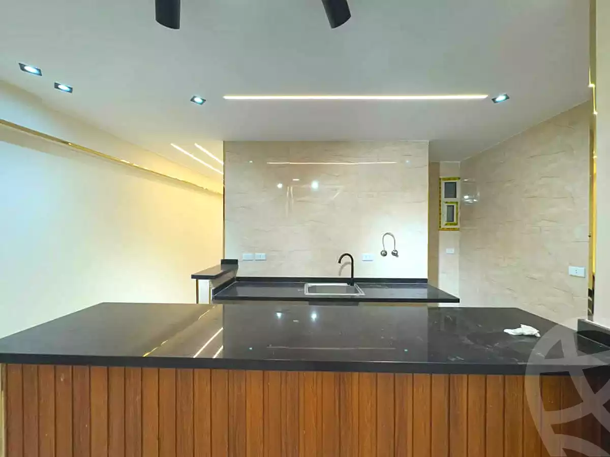 https://aqarmap.com.eg/ar/listing/7260699-for-sale-alexandria-sydy-bshr-sydy-bshr-bhry-gamal-abd-el-nasir-st