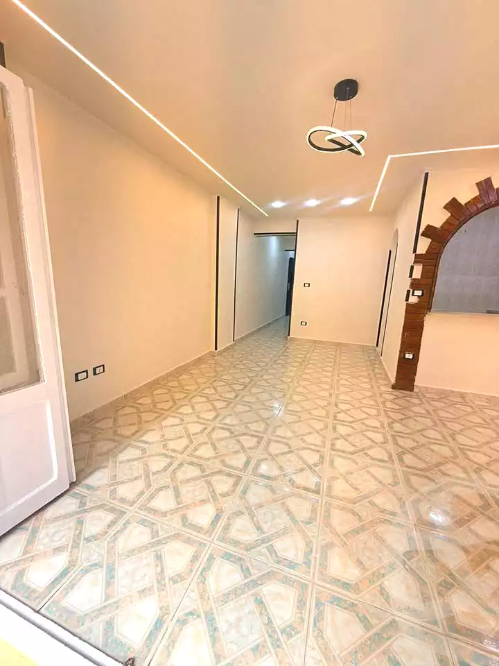 https://aqarmap.com.eg/ar/listing/7260728-for-sale-alexandria-al-agamy-shataa-el-nakheel