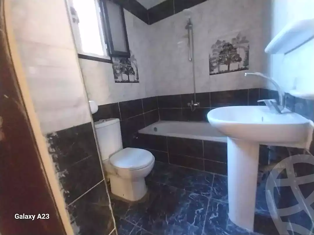 https://aqarmap.com.eg/ar/listing/7260718-for-sale-alexandria-ganaklis-shr-bw-qyr-tryq-lhry