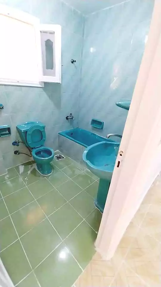 https://aqarmap.com.eg/en/listing/7260789-for-sale-alexandria-al-agamy-shataa-el-nakheel