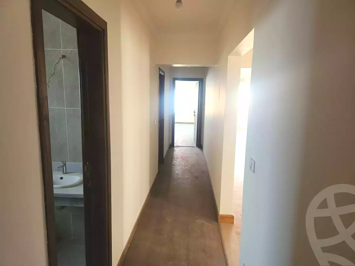 https://aqarmap.com.eg/ar/listing/7260836-for-sale-cairo-new-cairo-compounds-brwmynd-ryzydns-wdy-djl-llttwyr