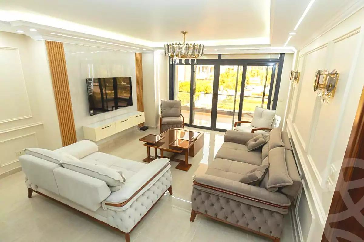 https://aqarmap.com.eg/ar/listing/7260830-for-rent-cairo-new-cairo-compounds-azad