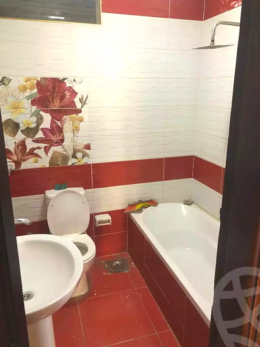 https://aqarmap.com.eg/ar/listing/7260949-for-sale-alexandria-ganaklis