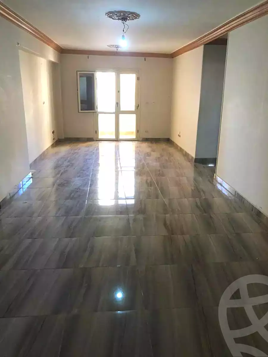 https://aqarmap.com.eg/ar/listing/7260949-for-sale-alexandria-ganaklis