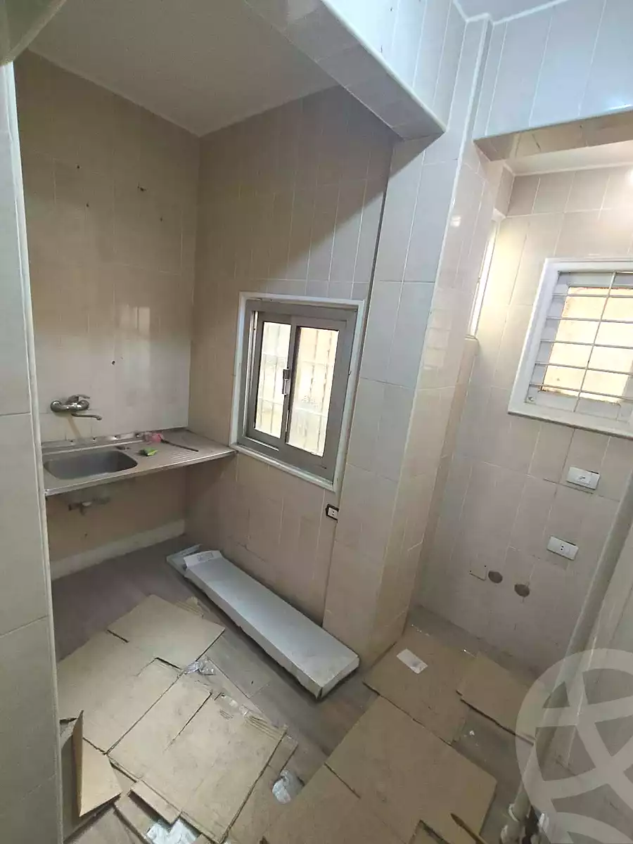 https://aqarmap.com.eg/en/listing/7260686-for-rent-cairo-downtown-el-tahrir