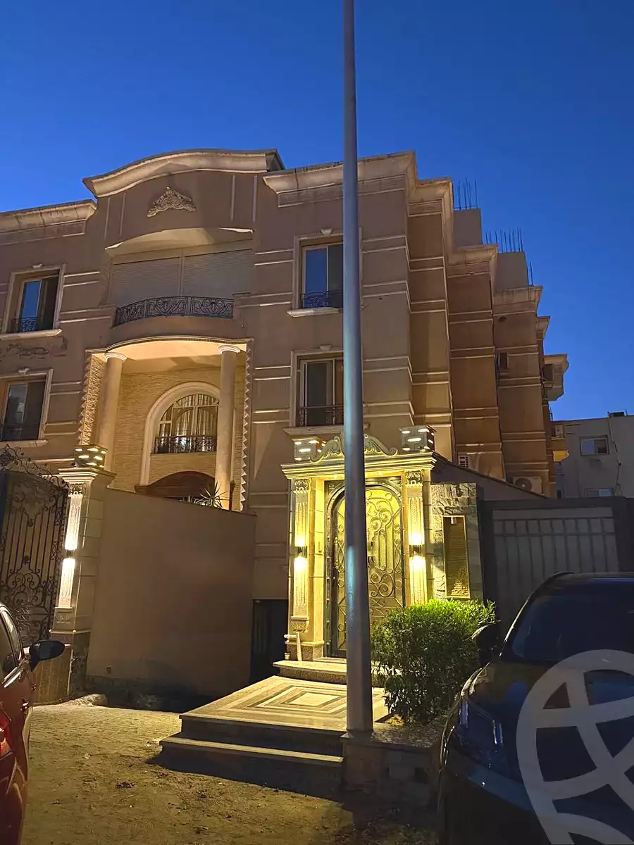 https://aqarmap.com.eg/ar/listing/7255402-for-sale-cairo-new-cairo-el-yassamin-el-yasmeen-6