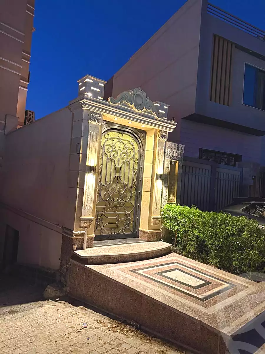 https://aqarmap.com.eg/ar/listing/7255402-for-sale-cairo-new-cairo-el-yassamin-el-yasmeen-6