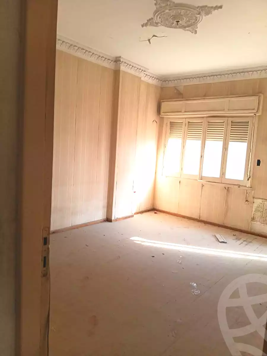 https://aqarmap.com.eg/ar/listing/7261049-for-rent-cairo-downtown-el-qasr-el-ayni