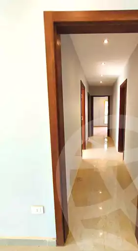شقة بـ٣ غرف نوم في ماونتن فيو أي سيتي أكتوبر، صورة ٣ من ٧