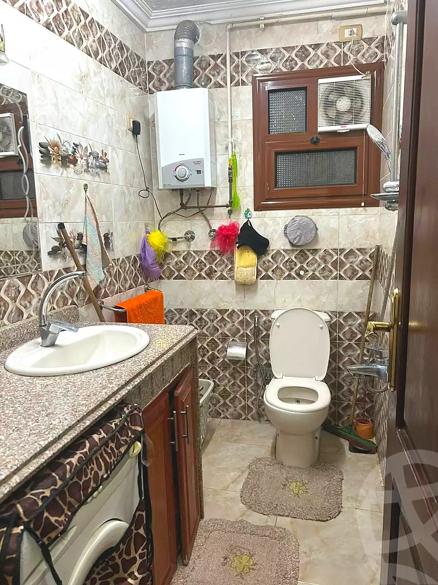 https://aqarmap.com.eg/ar/listing/7261343-for-sale-cairo-el-zaytun-lzytwn-lshrqy-toman-bai-st