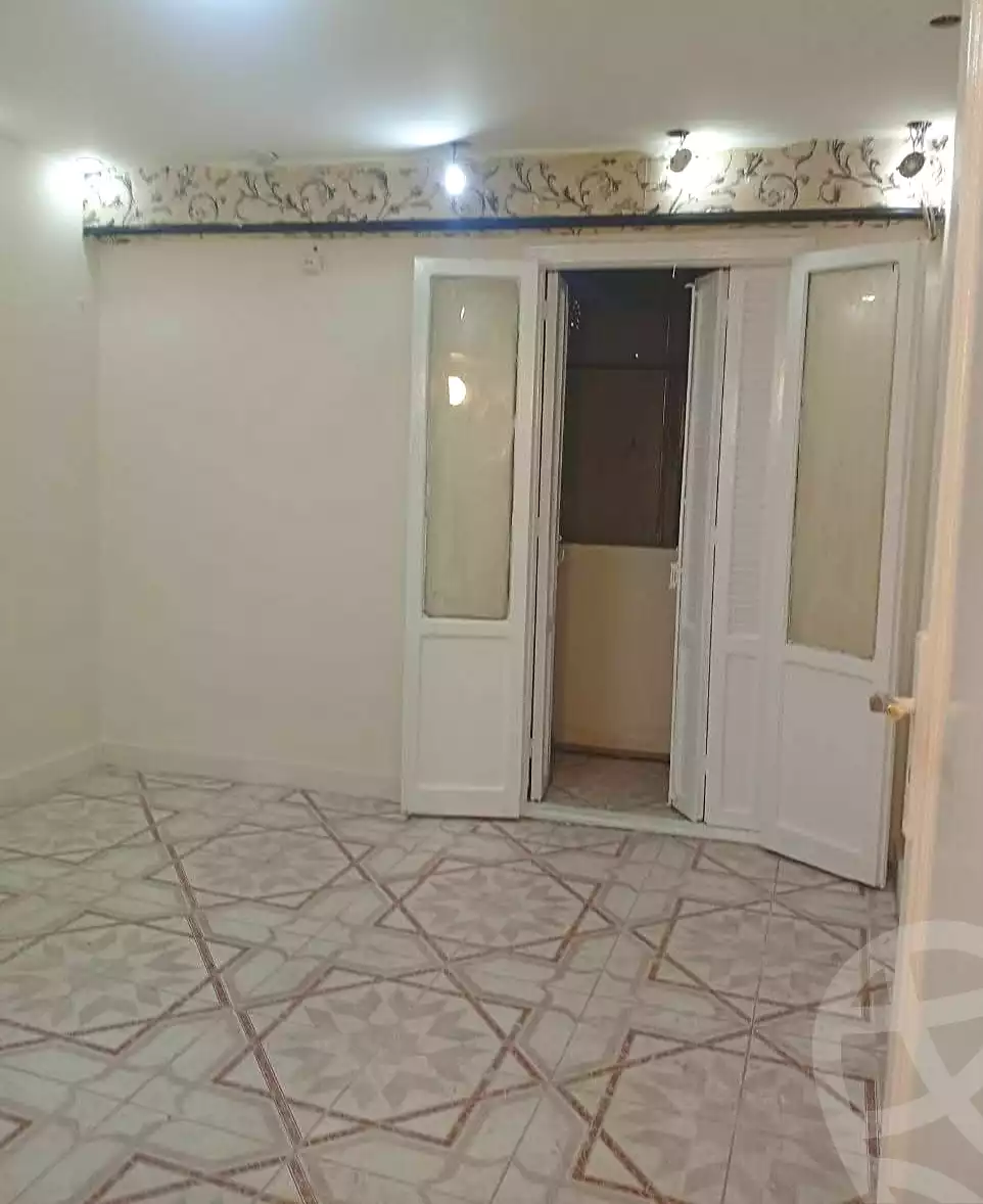 https://aqarmap.com.eg/ar/listing/7261552-for-rent-alexandria-miami-shr-jml-bd-lnsr