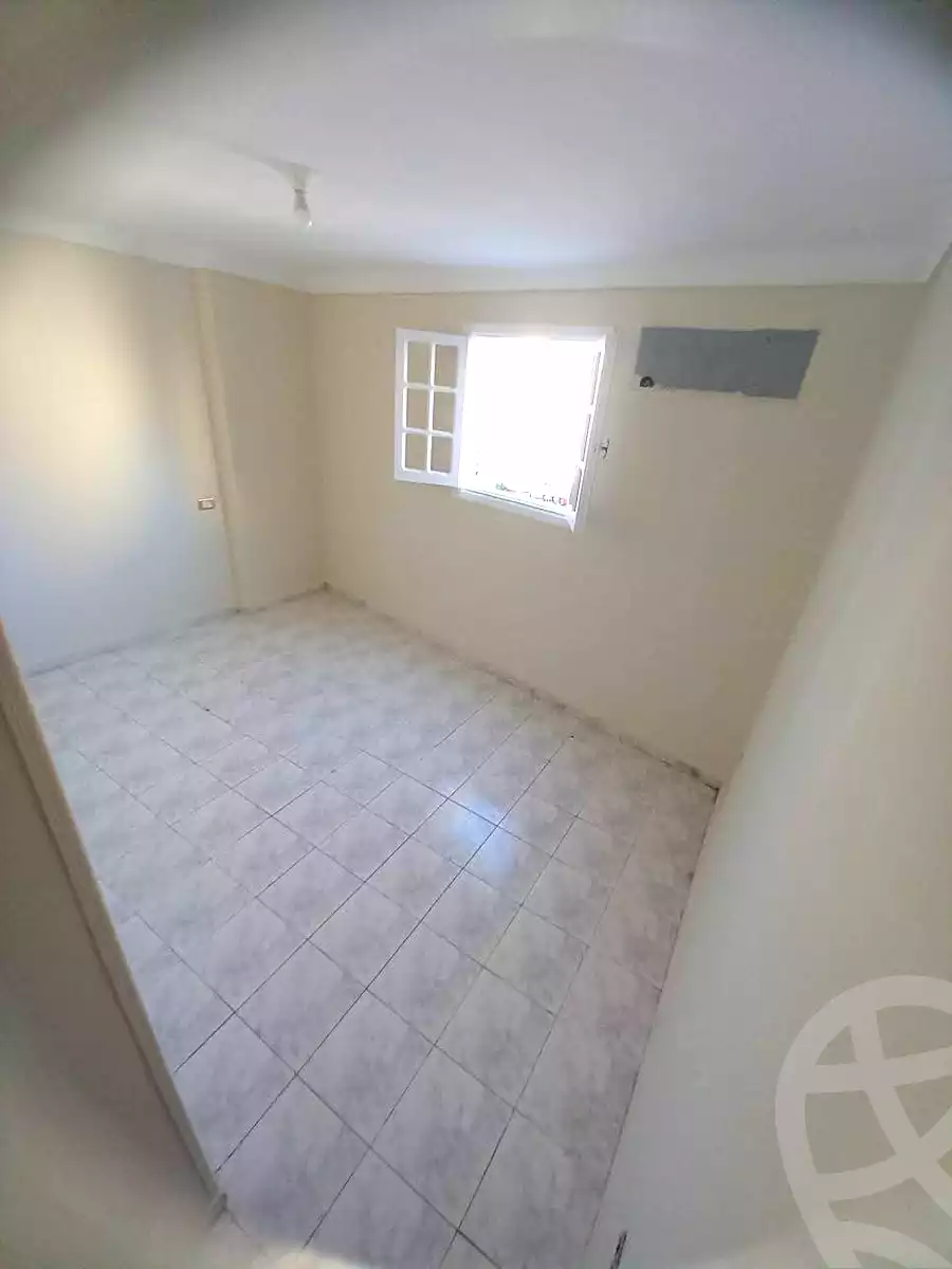 https://aqarmap.com.eg/en/listing/7261600-for-sale-alexandria-sydy-bshr-sydy-bshr-bhry-shr-lsg-mhmd-bd-lslm