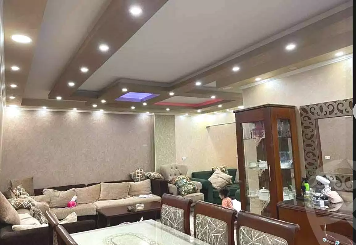 https://aqarmap.com.eg/en/listing/7261675-for-sale-cairo-helwan-mahmoud-zaki-st