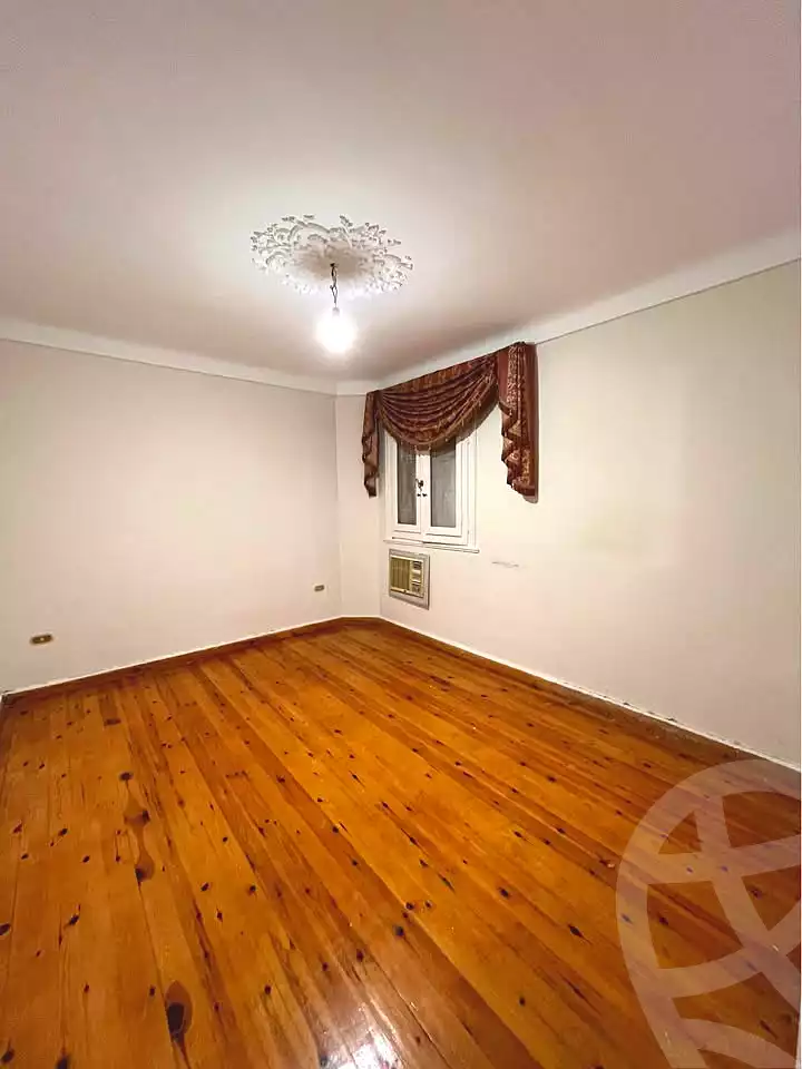 https://aqarmap.com.eg/ar/listing/7261838-for-rent-alexandria-fleming