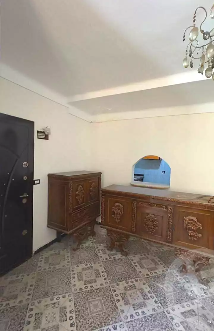 https://aqarmap.com.eg/ar/listing/7262392-for-sale-alexandria-sydy-bshr-shr-mlk-hfny