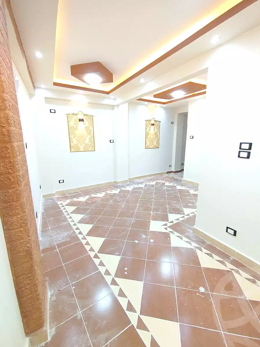 https://aqarmap.com.eg/ar/listing/7262473-for-sale-alexandria-lsywf-el-falki