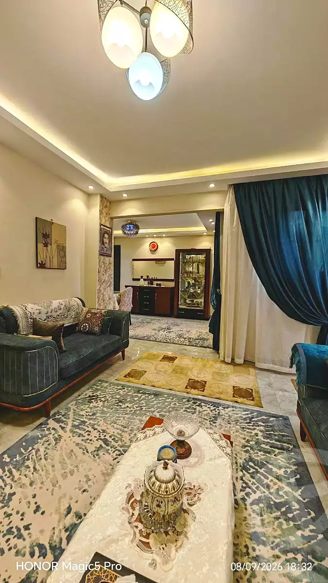 https://aqarmap.com.eg/ar/listing/7262470-for-sale-cairo-helwan-mohamed-sayed-ahmed-st