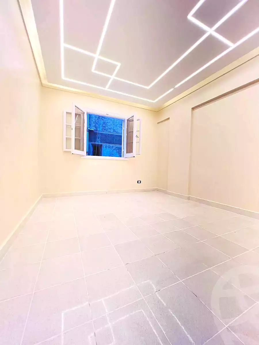 https://aqarmap.com.eg/en/listing/7262475-for-sale-alexandria-al-agamy-shataa-el-nakheel