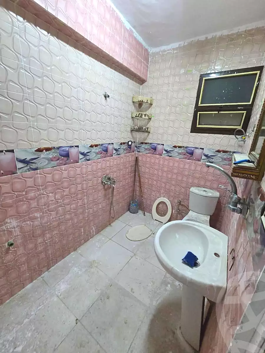 https://aqarmap.com.eg/en/listing/7262670-for-sale-alexandria-sydy-bshr-sydy-bshr-bhry-gamal-abd-el-nasir-st