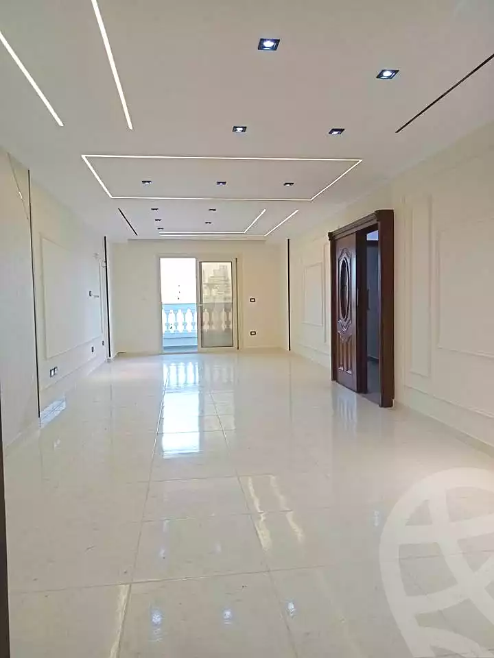 https://aqarmap.com.eg/ar/listing/7262829-for-sale-alexandria-tharwat