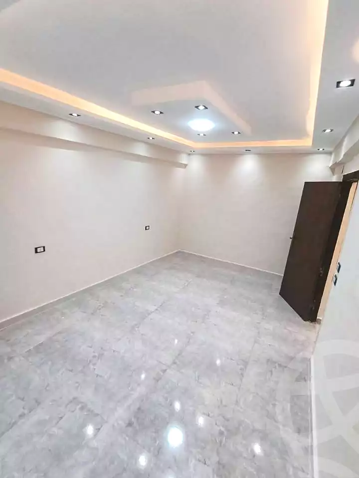 https://aqarmap.com.eg/en/listing/7262949-for-sale-alexandria-al-agamy-lbytsh-shahr-al-assal-st