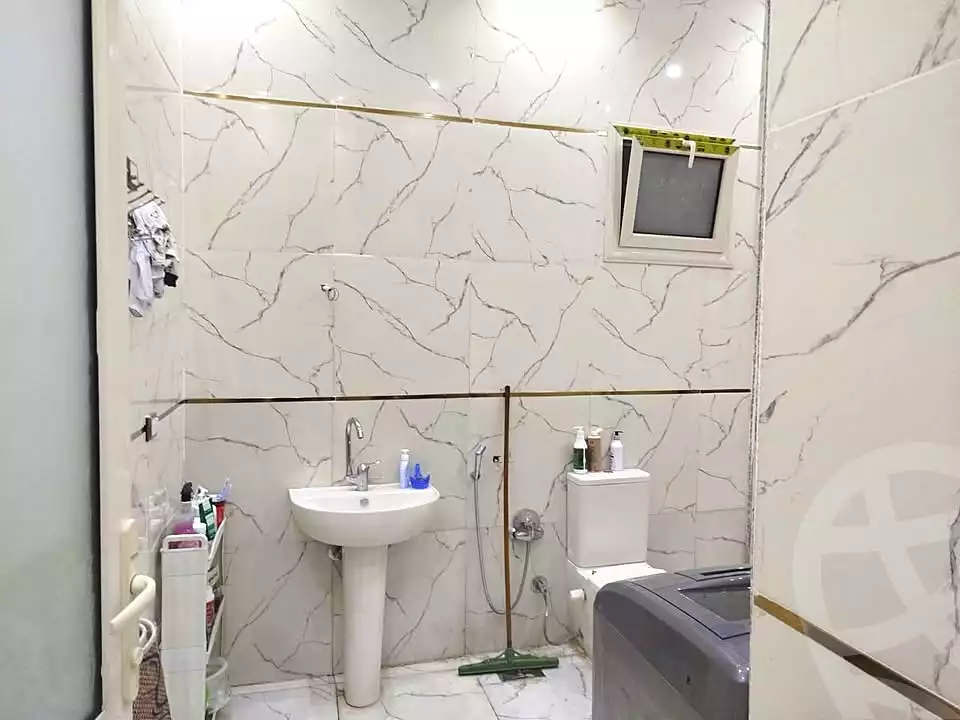 https://aqarmap.com.eg/ar/listing/7263405-for-sale-alexandria-al-agamy-lbytsh-mohamed-el-fardi-st