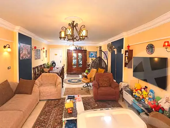 https://aqarmap.com.eg/ar/listing/7263484-for-sale-alexandria-moharram-bey